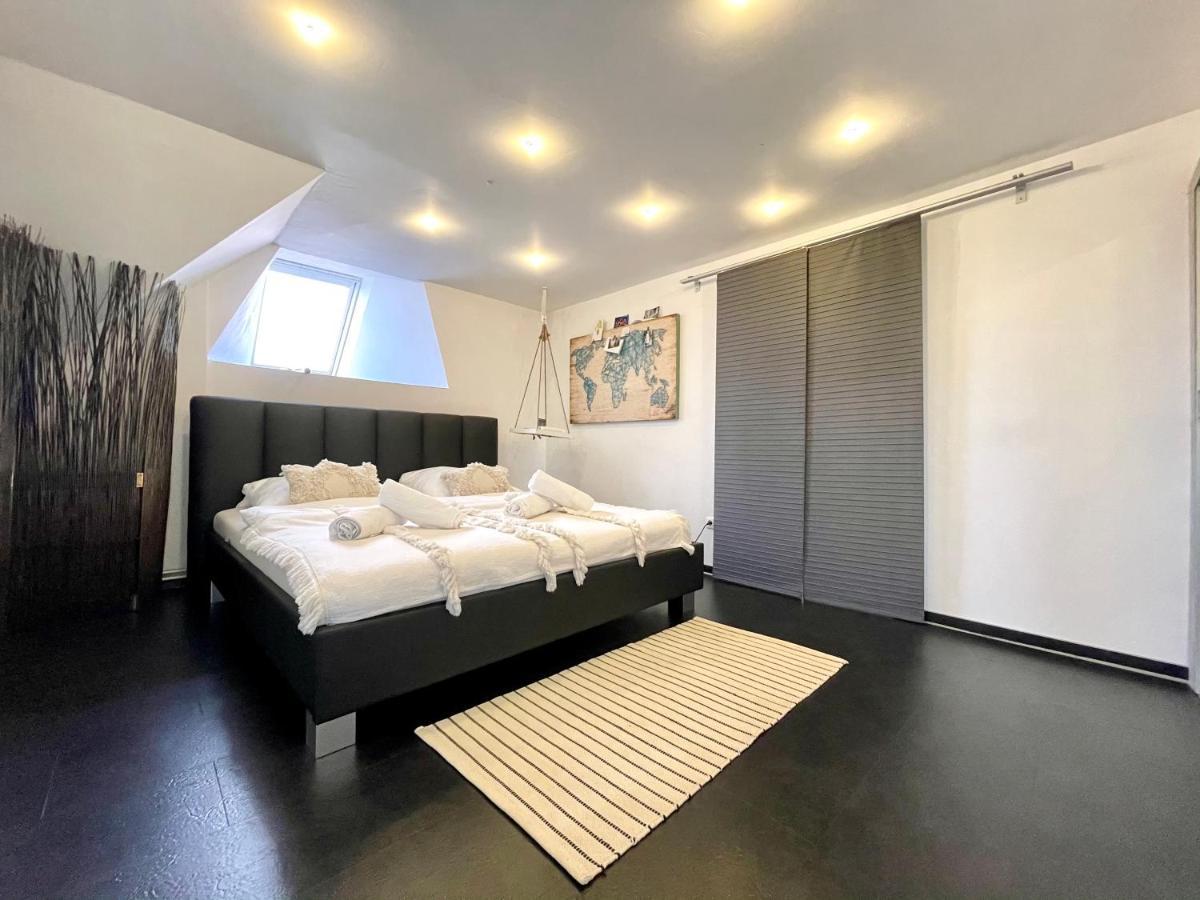 Appartamento B Our Guest At New Flat Nearby Dresden !!!Pool!!! Frauendorf  Esterno foto