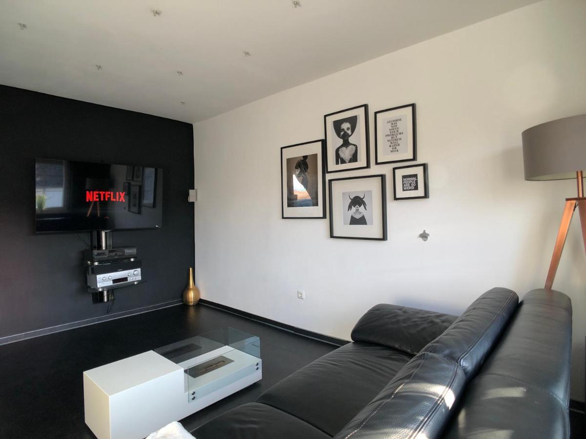 Appartamento B Our Guest At New Flat Nearby Dresden !!!Pool!!! Frauendorf  Esterno foto