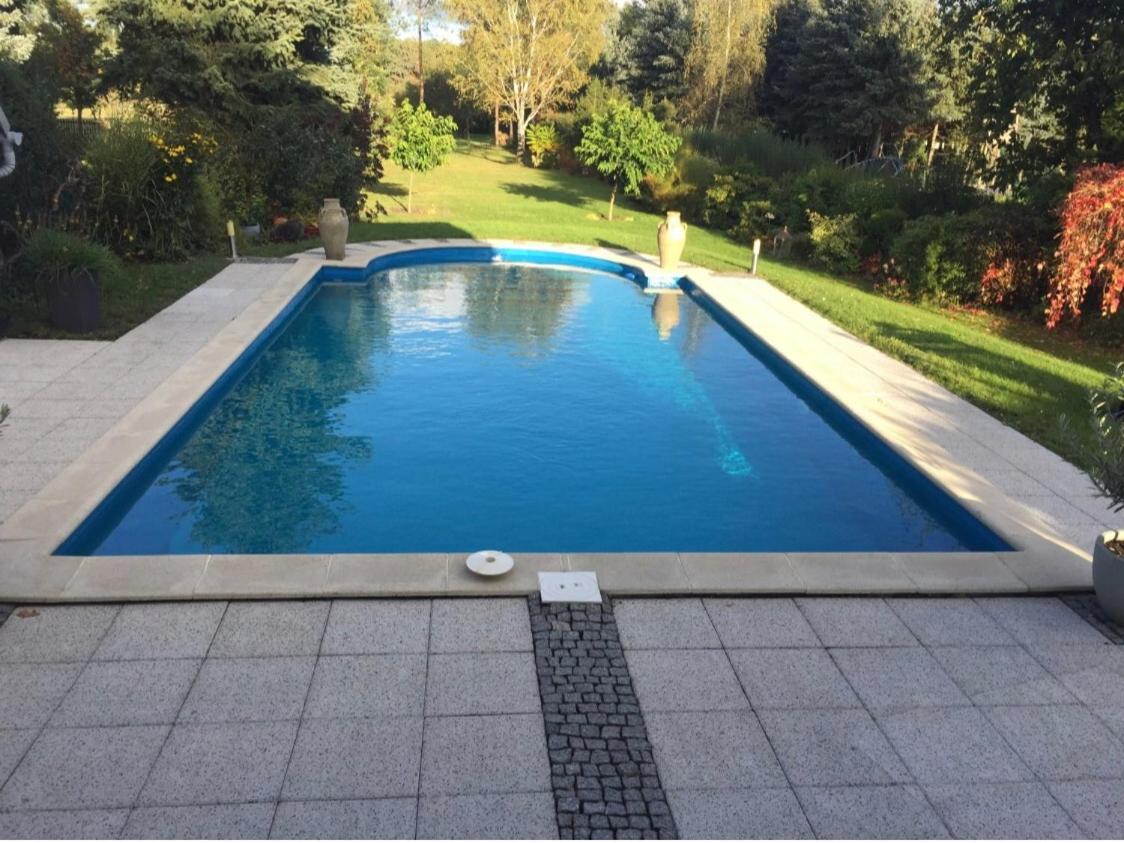 Appartamento B Our Guest At New Flat Nearby Dresden !!!Pool!!! Frauendorf  Esterno foto