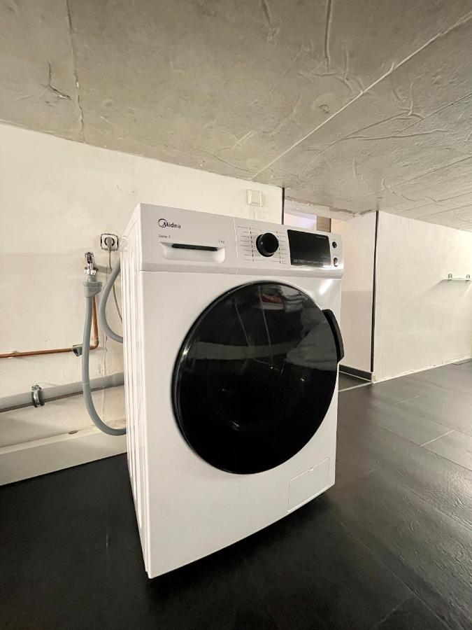 Appartamento B Our Guest At New Flat Nearby Dresden !!!Pool!!! Frauendorf  Esterno foto